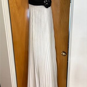 Black and White Formal Prom Dress